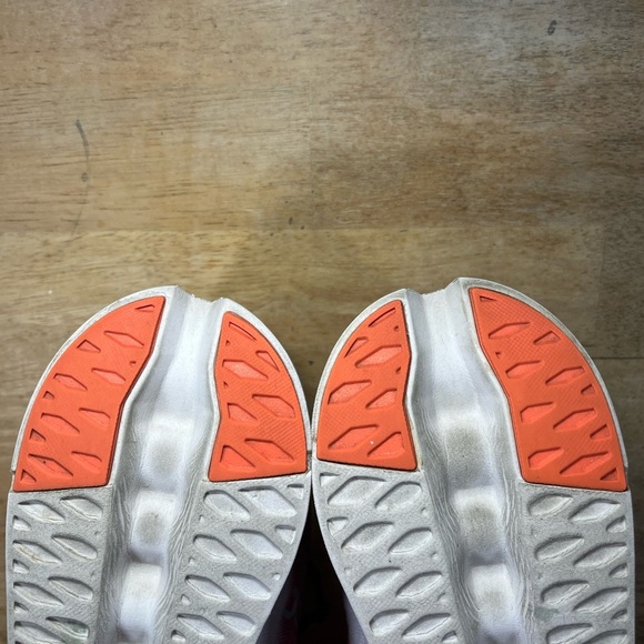 On CloudSurfer REFLECTIVE Mens Size 11 Running Shoes Sneakers Auburn Frost - Picture 10 of 13